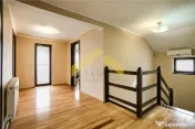 Casa de in Vladimirescu Cartierul Tineretului
