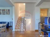 Casa/vila vânzare în Moieciu de jos, Sat. Drumul Carulu... 