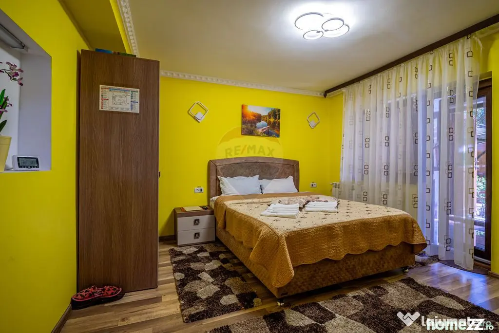 Vila moderna cu 2 corpuri in Busteni | Ideala pentru turism