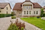 Vila spațioasă D+P+E la intrare în Unirea – confort și