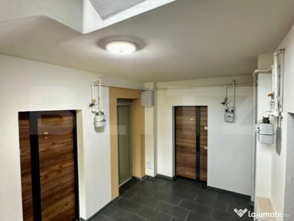 Apartament 2 camere cu CF semifinisat, 58 mp, parcare, zona