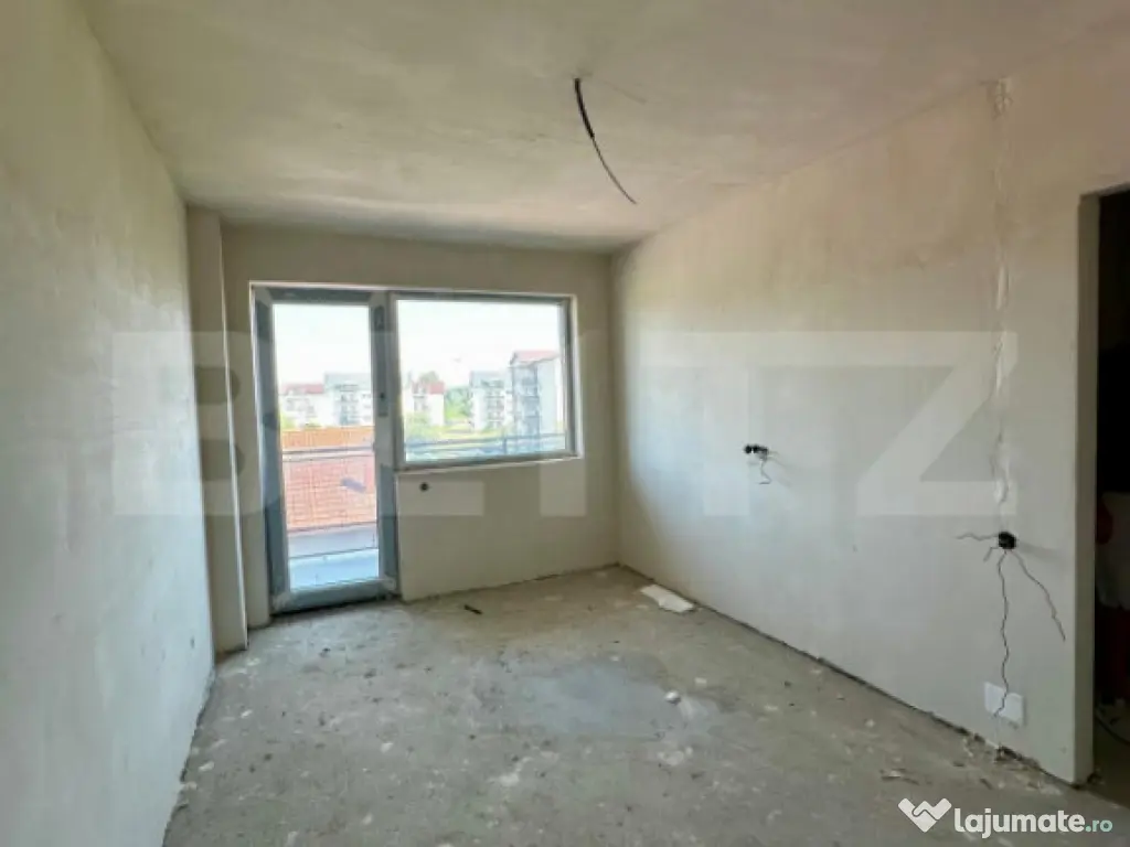 Apartament 2 camere cu CF semifinisat, 58 mp, parcare, zona