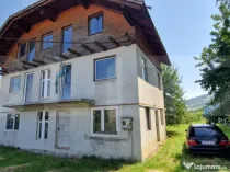 Casa de vanzare 500 mp + teren 1500 mp, zona Unirea