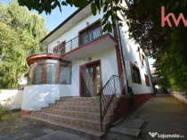 Casa Moderna 4 camere, 212 mp, mobilata, teren 377 mp