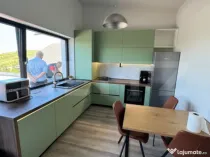 Apartament cu 3 camere, prima inchiriere, 80 mp, parcare, te