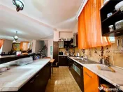 Vila Impunatoare cu Piscina pentru Familie sau Investitie Tu 