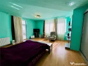 Vila Impunatoare cu Piscina pentru Familie sau Investitie Tu 