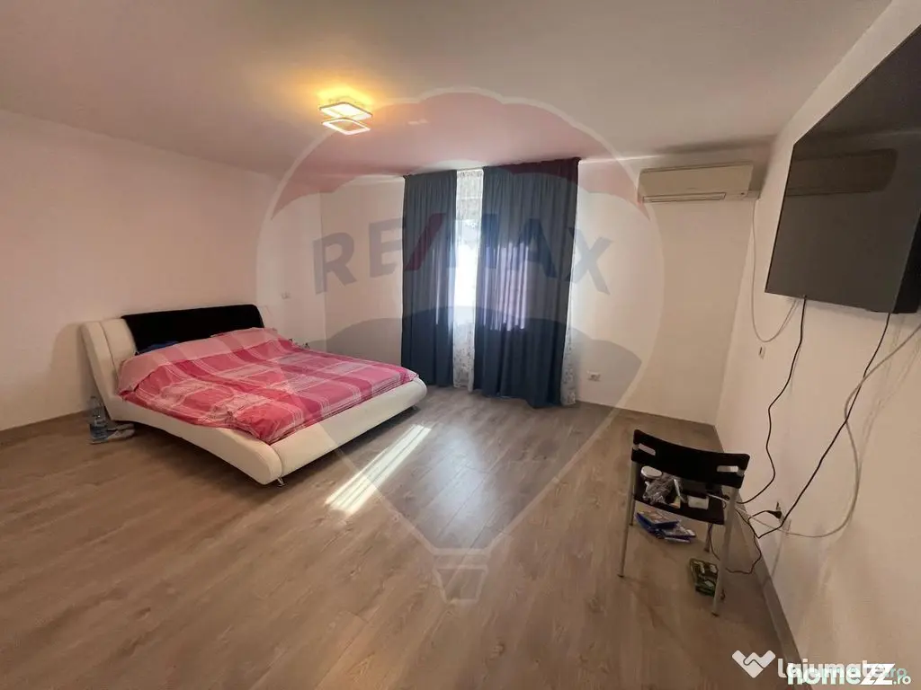 Casă 4 camere Focsani str Militari