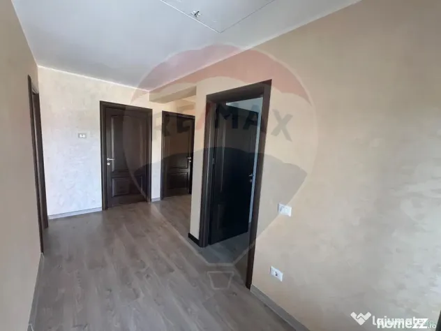 Casă 4 camere Focsani str Militari