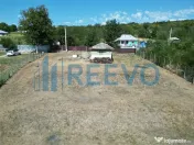 Casă și teren de vânzare în Parincea jud. Bacău. 