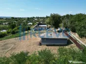 Casă și teren de vânzare în Parincea jud. Bacău. 