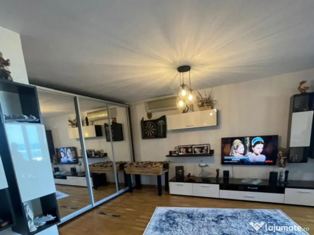 Apartament cu vedere frontala catre mare - zona Faleza Nord,