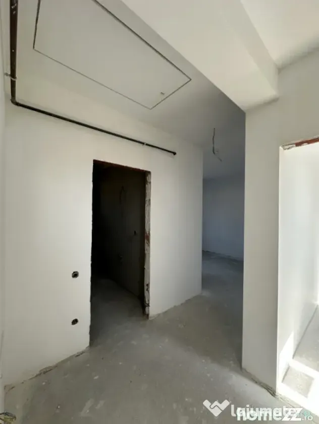 Apartament de vanzare, cu 2 camere, 42 mp, zona Garii