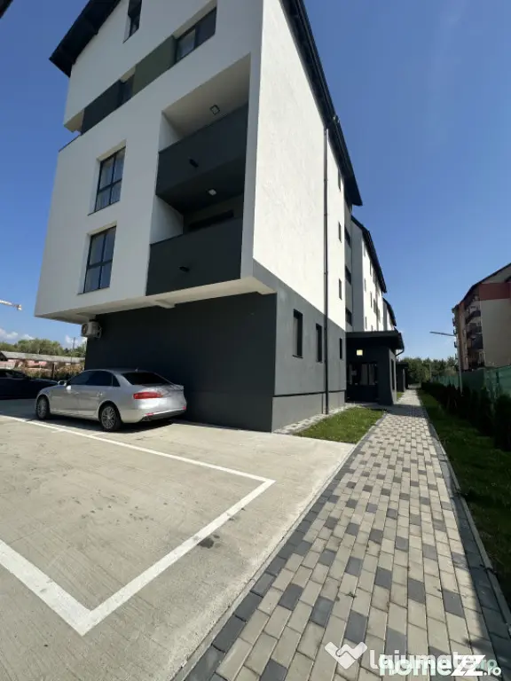Apartament de vanzare, cu 2 camere, 42 mp, zona Garii
