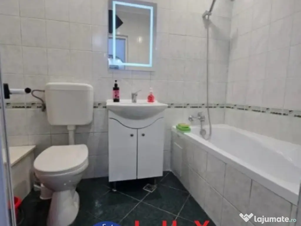 ID 2969 Apartament 2 camere transformat în 3 camere - PARTER
