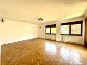 Casa de inchiriat in centru istoric ultracentral 