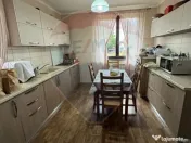 Casă / Vilă nouă cu 5 camere + casă bătranească ren... 