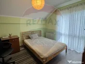 Casă / Vilă nouă cu 5 camere + casă bătranească ren... 