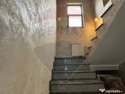 Casă / Vilă nouă cu 5 camere + casă bătranească ren... 
