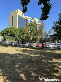 Teren intravilan stradal, amplasament central, zona McDonlad