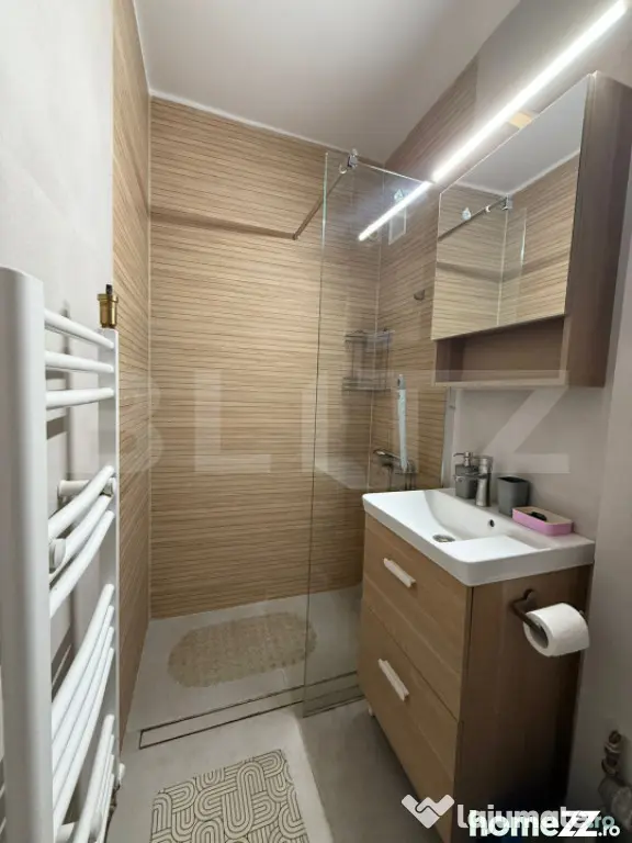 Apartament cu 2 camere, zona Ultracentral - Ploiesti (Prahova)