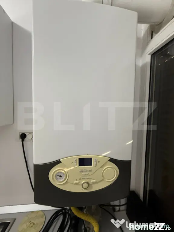 Apartament cu 2 camere, zona Ultracentral - Ploiesti (Prahova)