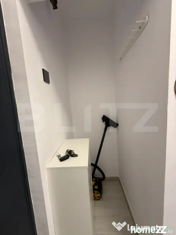 Apartament cu 2 camere, zona Ultracentral - Ploiesti (Prahova)
