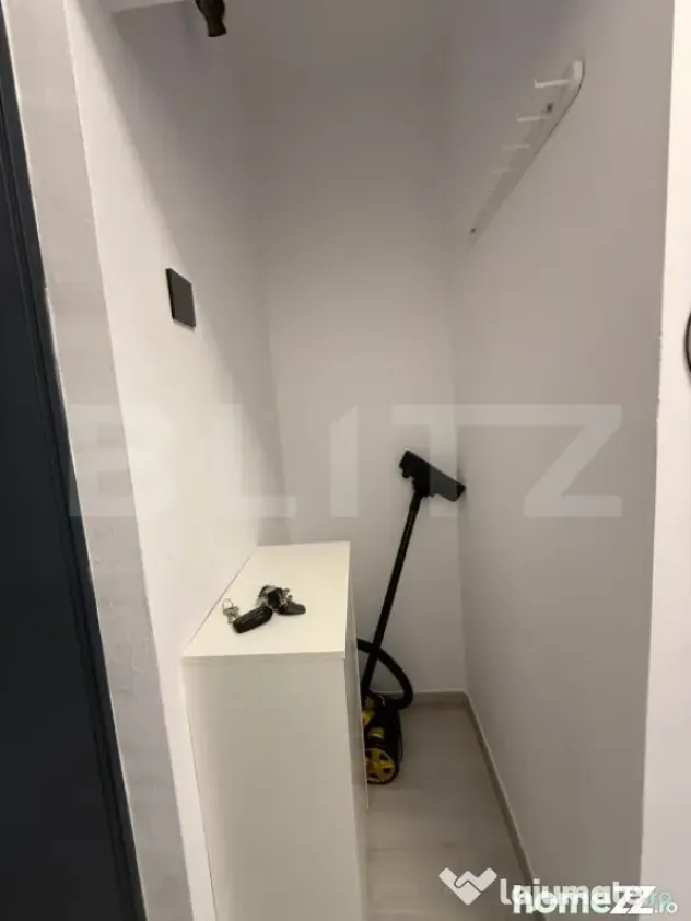 Apartament cu 2 camere, zona Ultracentral - Ploiesti (Prahova)