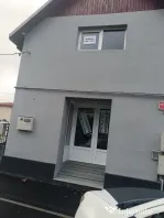 Vasile Lucaciu, casa cu spatiu comercial