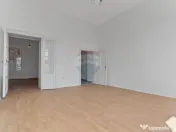 Spațiu cu destinatii multiple, zona centrala- prima inch... 