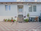 CASĂ LA MUNTE RENOVATĂ la 10 minute de Castelul Bran 