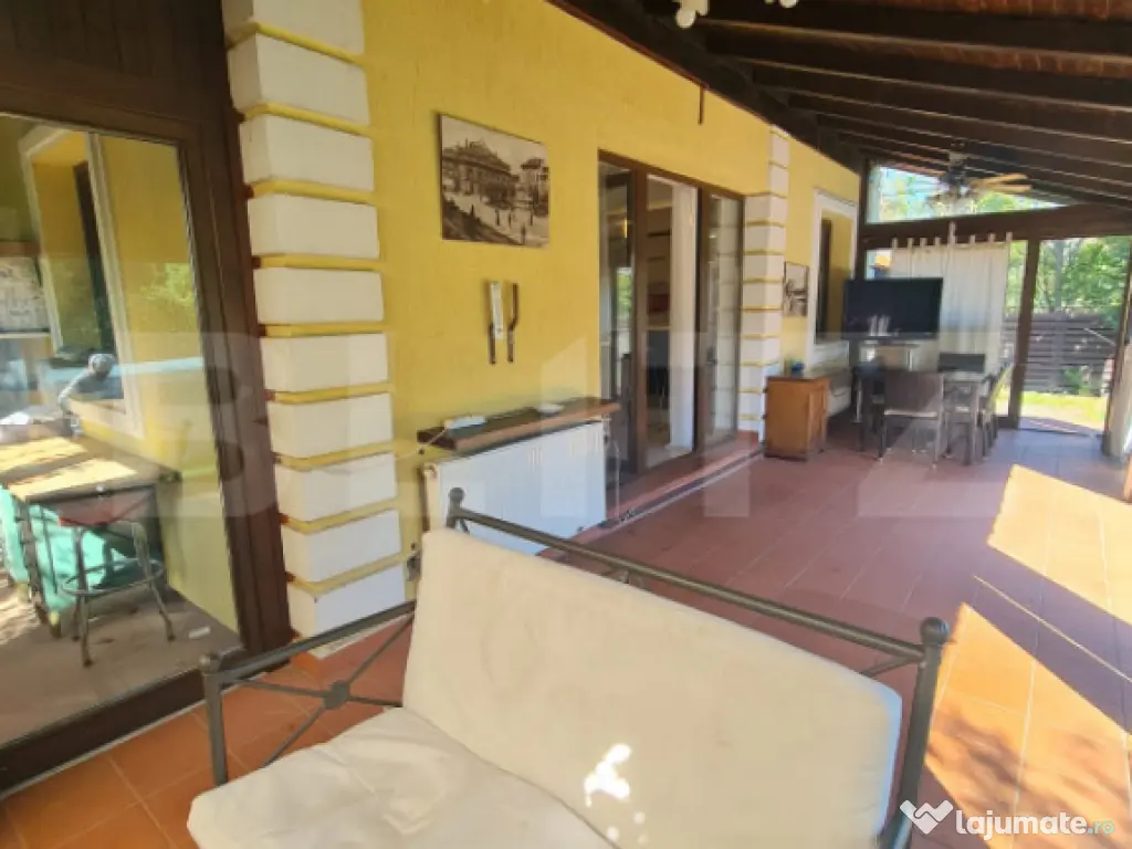 Casa individuala, 4 camere, 219 mp, 520 mp de teren, zona cu