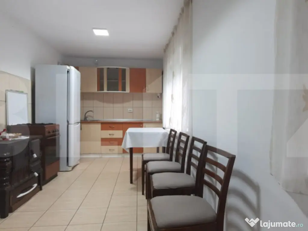 Casa de vanzare, 176mp utili, zona Balta Blonda