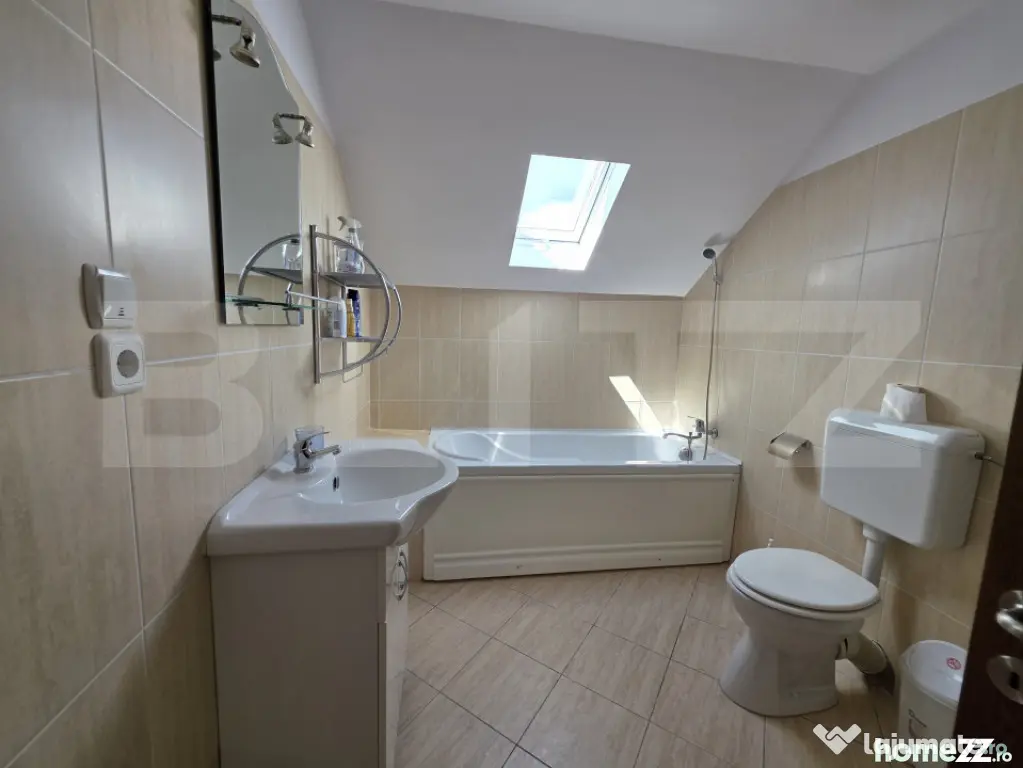 Casa de vanzare, 176mp utili, zona Balta Blonda