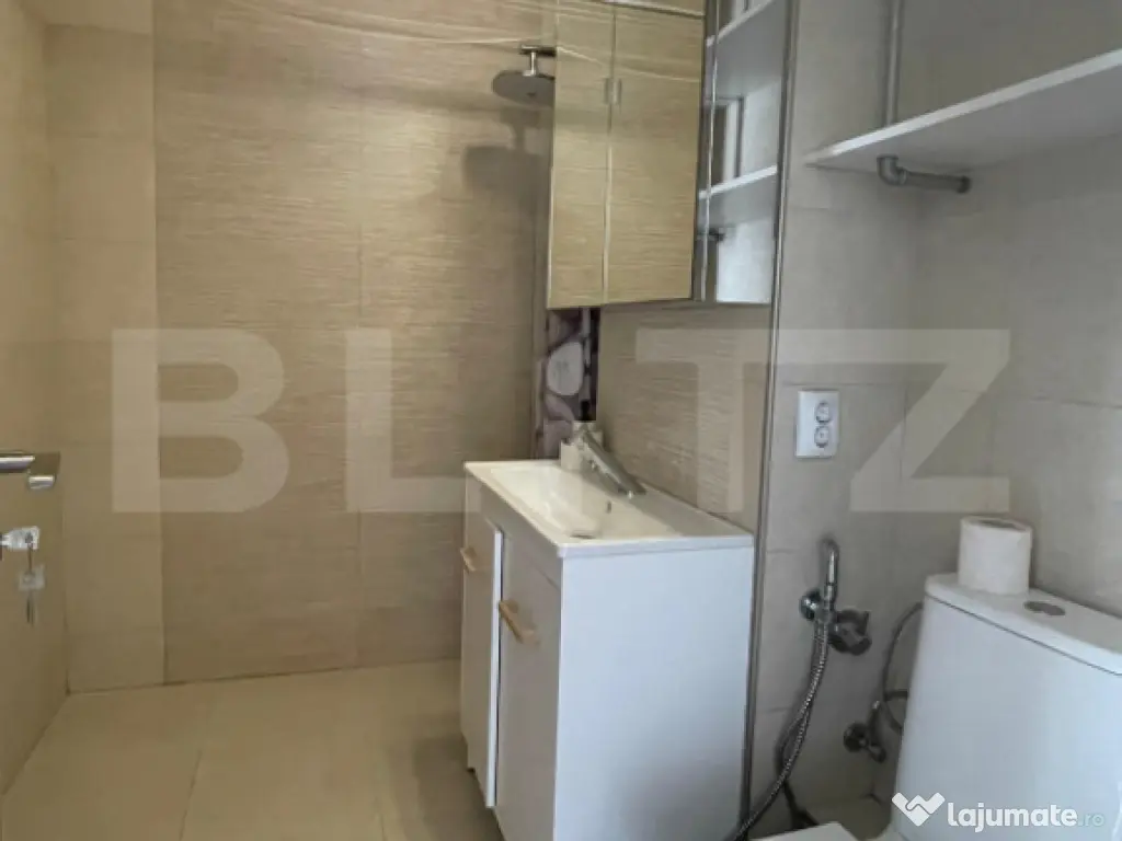 Vand apartament 3 camere, parter inalt, Tudor