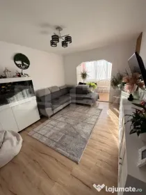 Apartament cu 3 camere, 71 mp, renovat complet, zona Tractor