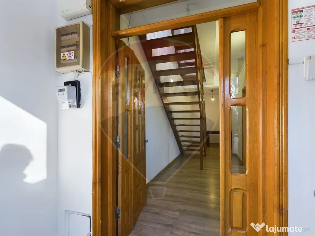 Vilă renovată – nemobilata Berceni/ Metrou Eroii Revo...