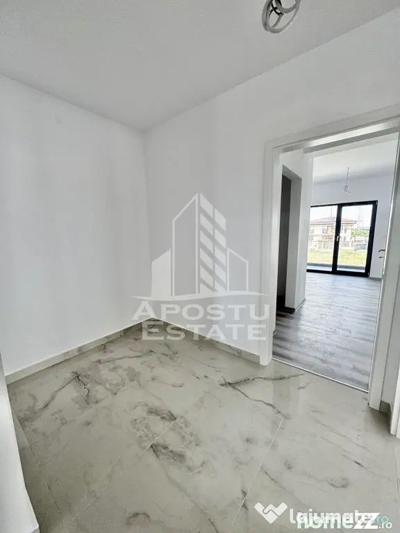 Duplex cu 4 camere, 3 bai si dressing la cheie disponibil imediat - Giroc (Timis)