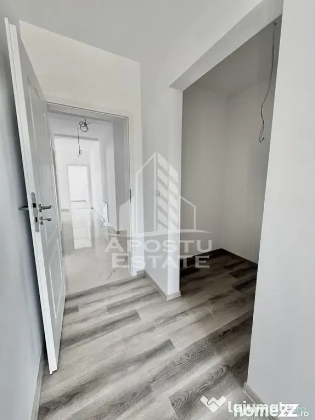 Duplex cu 4 camere, 3 bai si dressing la cheie disponibil imediat - Giroc (Timis)