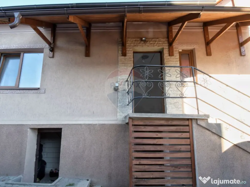 Casa cu 2 camere si 912 mp teren de inchiriat, zona Baciu