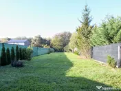 Casa cu 2 camere si 912 mp teren de inchiriat, zona Baciu 