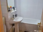 Apartament 3 camere Piata 1 Mai 