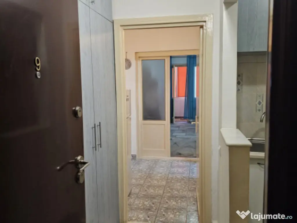 Garsonieră de vanzare, in zona Abator-Constanta