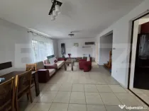 Casă tip triplex de vânzare, 100 mp, zona Centrală