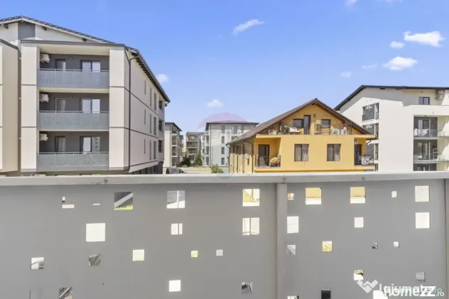 Apartament cu 3 camere de vânzare și parcare, bloc nou,...
