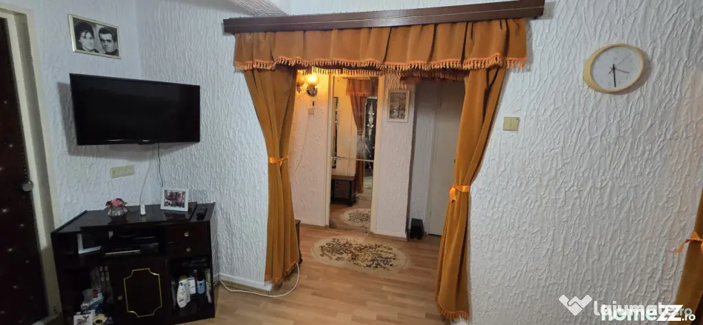 Apartament 4 camere, 83 mp, zona Vest