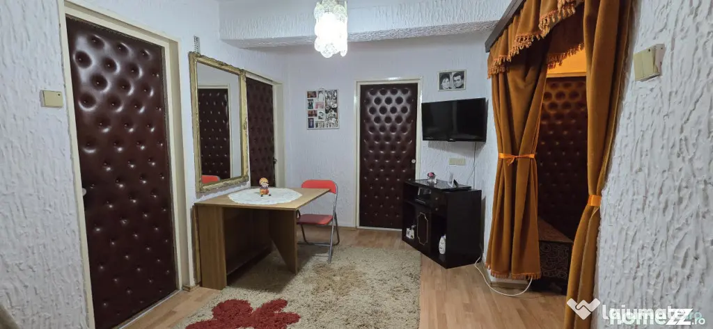 Apartament 4 camere, 83 mp, zona Vest - Ploiesti (Prahova)