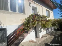 Apartament 3 camere cu curte, în centru Blaj