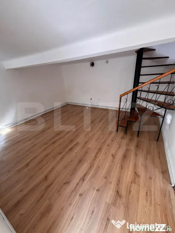 Apartament 3 camere cu curte, în centru Blaj - Blaj (Alba)