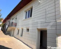 Apartament 3 camere cu curte, în centru Blaj